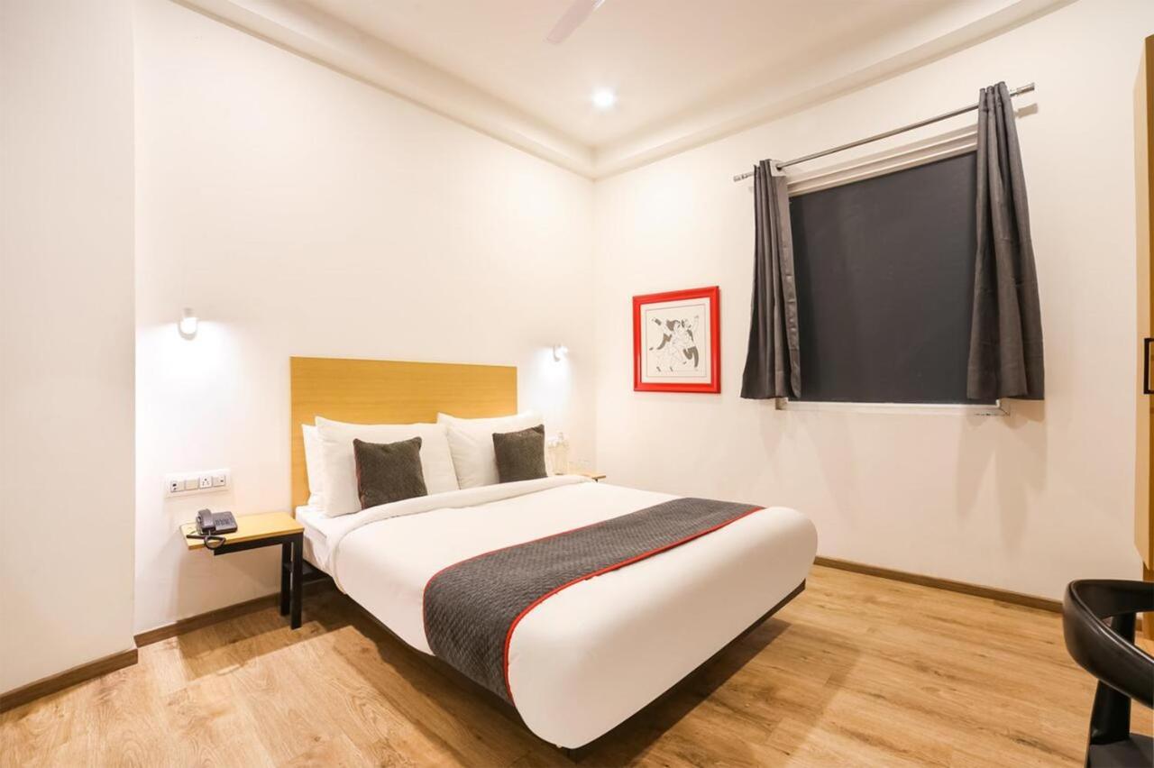 Hotel Admire Inn "Atta Market, Noida Sector 18" エクステリア 写真