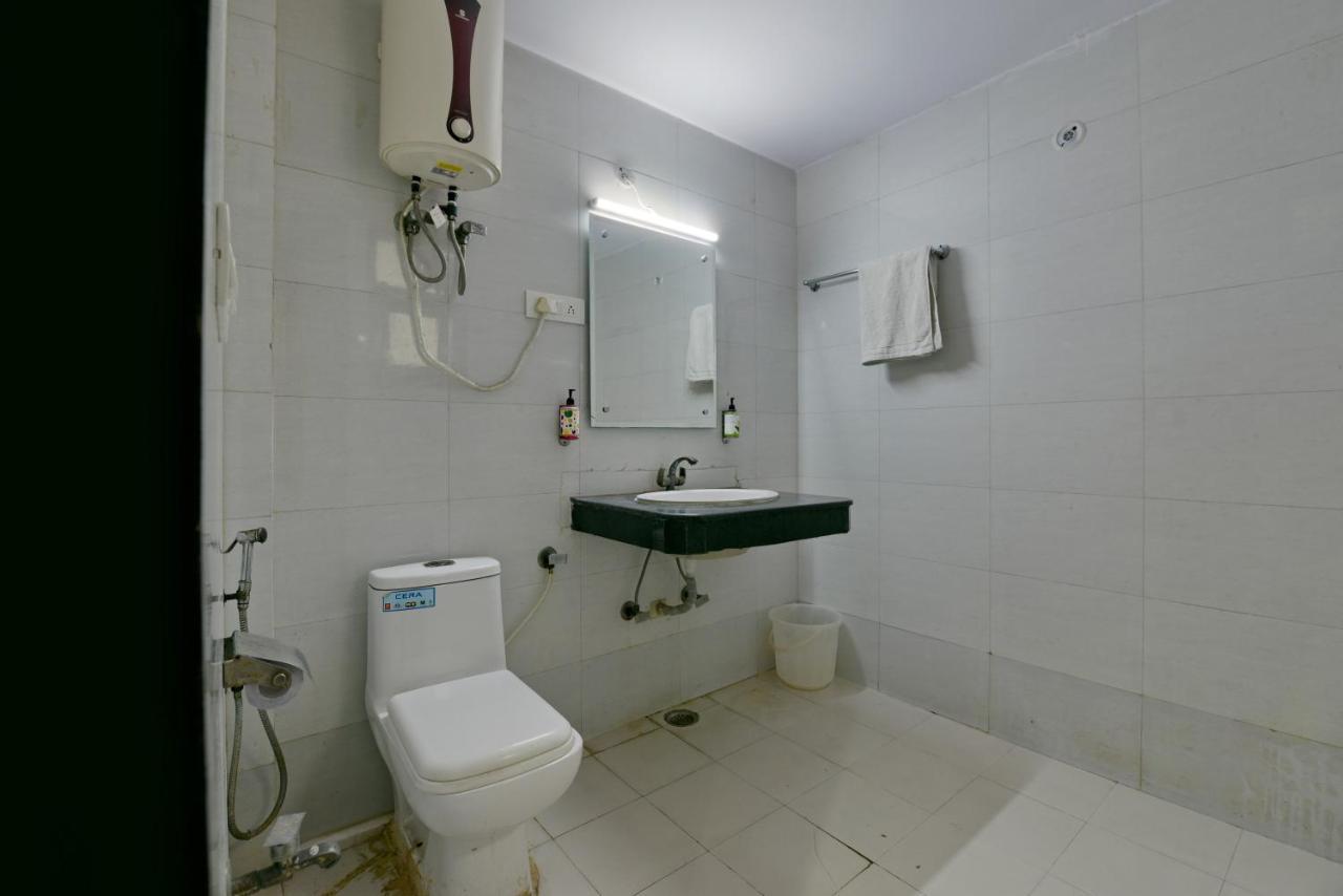 Hotel Admire Inn "Atta Market, Noida Sector 18" エクステリア 写真